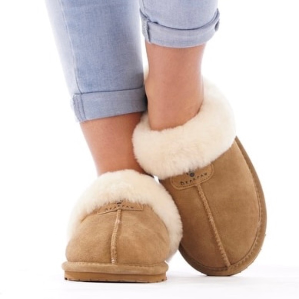 Bearpaw Loki Slippers (Hickory Color) (Size 7)